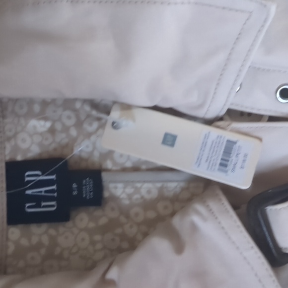 NWT women's gap trench coat - Picture 2 of 4